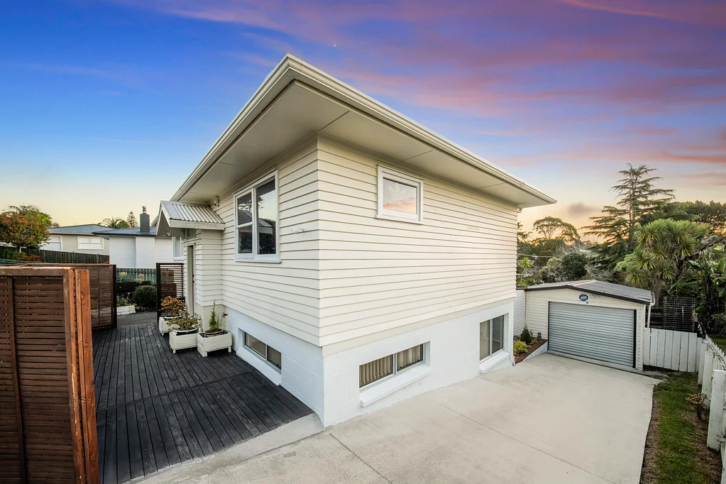 Glendene 4房  Auction this Thursday!