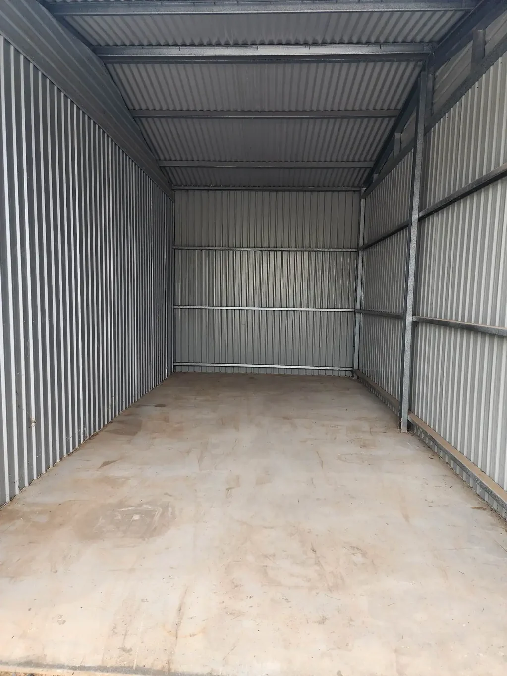 Self Storage Unit - AVAILABLE NOW