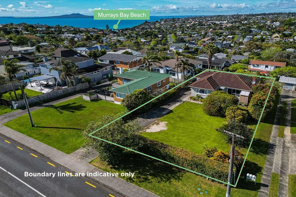 Rothesay Bay 3房  1012 sqm Development Land in Rothesay Bay