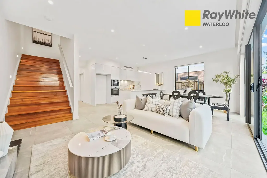 Strathfield 4 Bedroom Contemporary Elegance Meets Family Comfort in Exclusive Complex