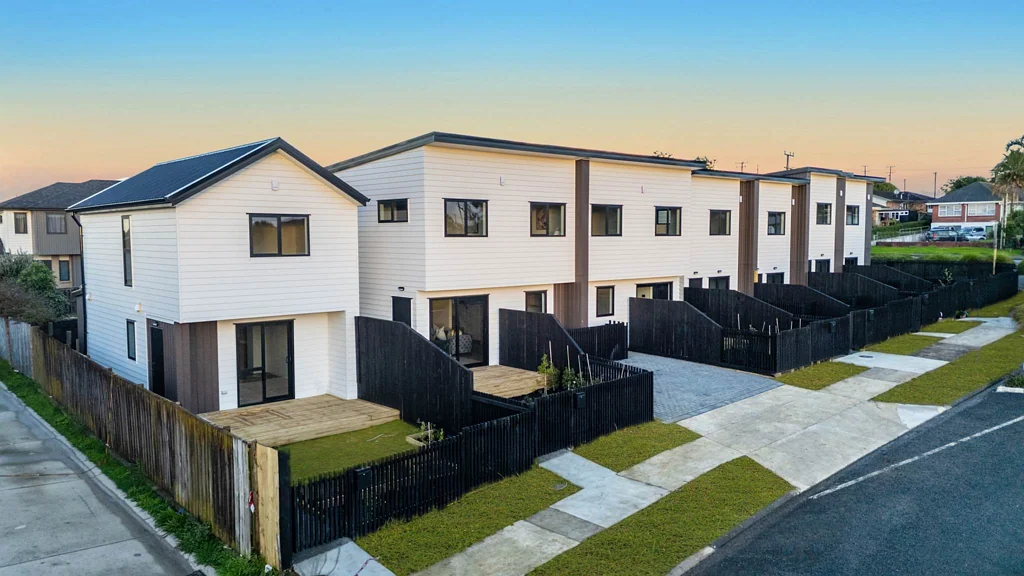 Mangere 2部屋 No Shared Driveway! Brand New Homes!