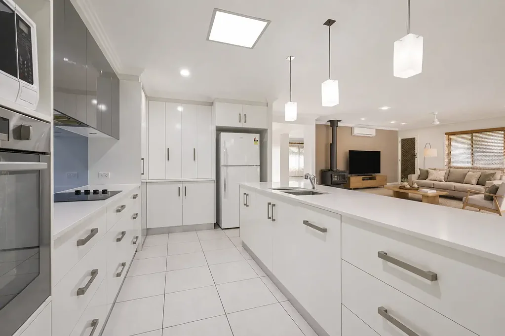 Kleinton 4Habitaciones Quality-Built Family Living with Exceptional Caravan, Shed and Vehicle Access!