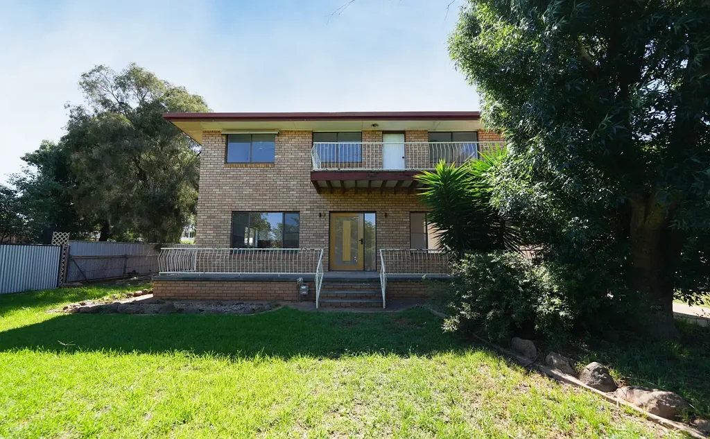 Parkes 3Zimmer Spacious East Parkes Opportunity