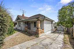 610 Barkly Street, Golden Point