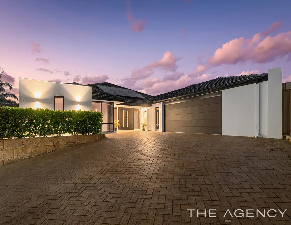 Canning Vale 4 Bedroom Welcome to 12 Breelya Rise — where elevated living meets timeless appeal.