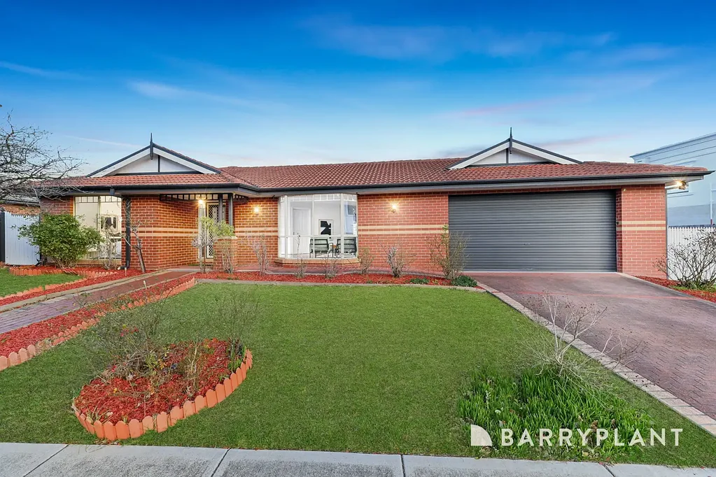 2 Chirnside Road, Berwick, VIC 3806