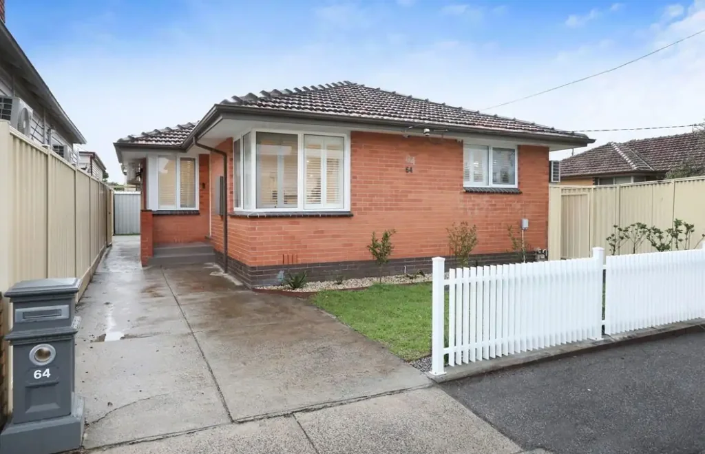 Spacious & Stylish Living in the Heart of Footscray!