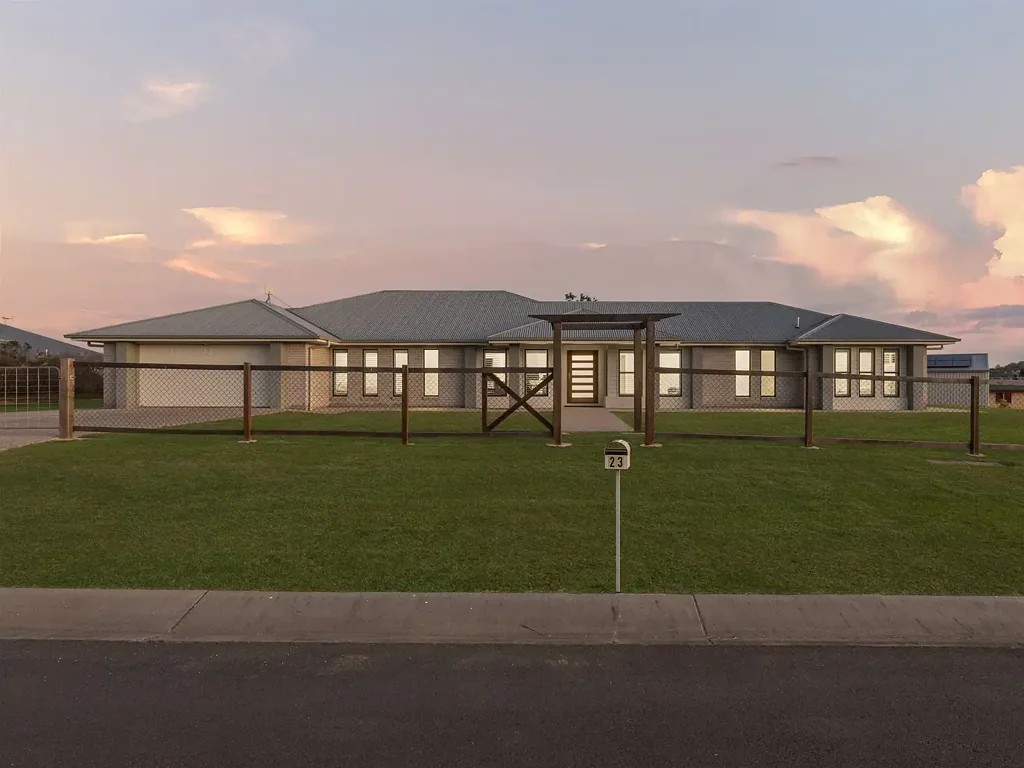 Haigslea 5બેડરૂમ The Ultimate Lifestyle Property with Exceptional Shed Space!