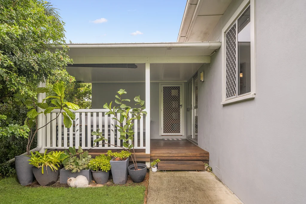16 Bernard Street, Brighton, QLD 4017