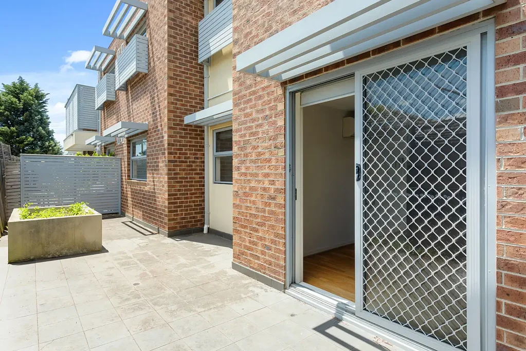 G03/1330 Dandenong Road, Hughesdale, VIC 3166