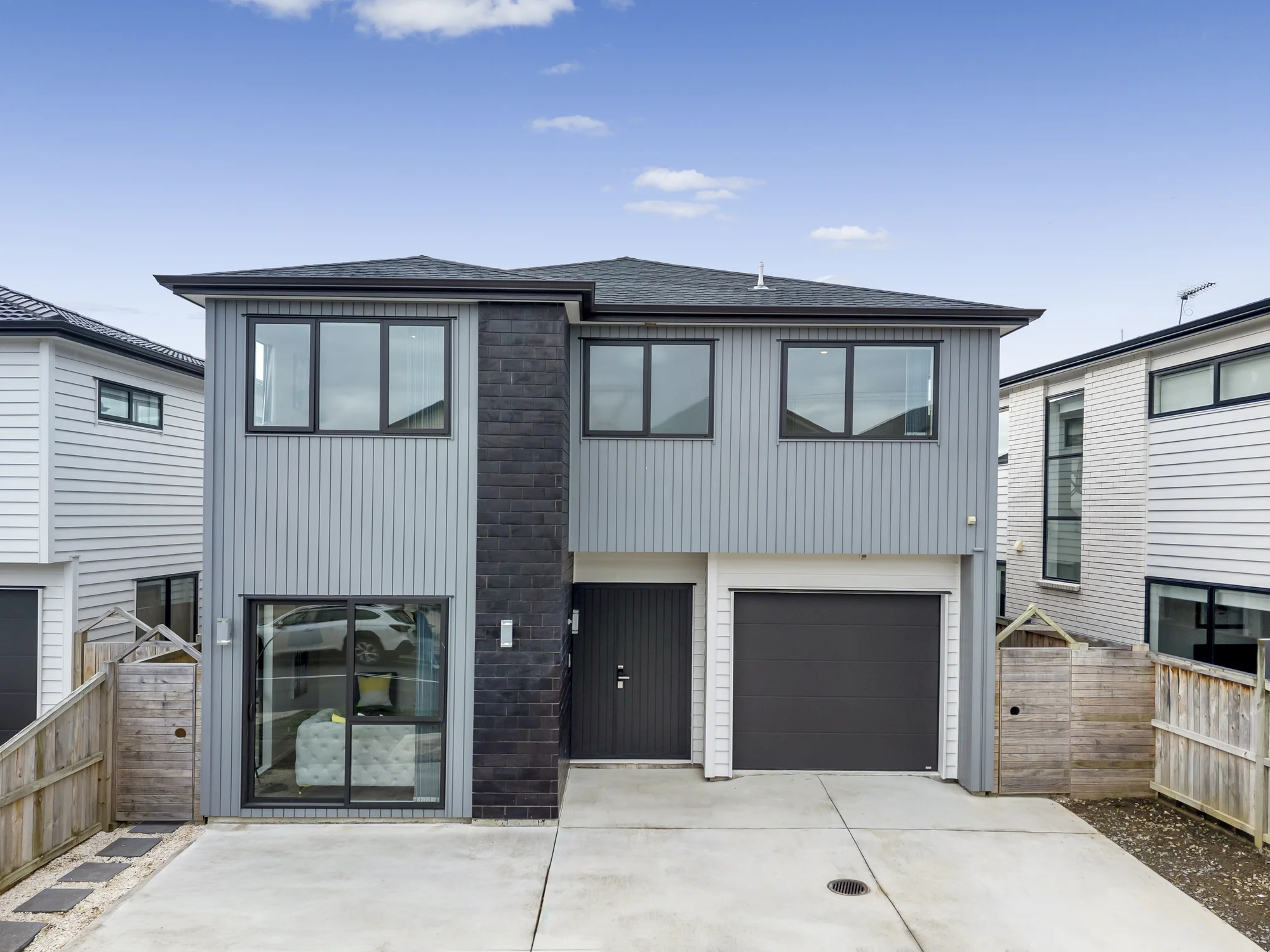Flat Bush 5chambre Smart 1+4 Design & Ormiston School Zoned!