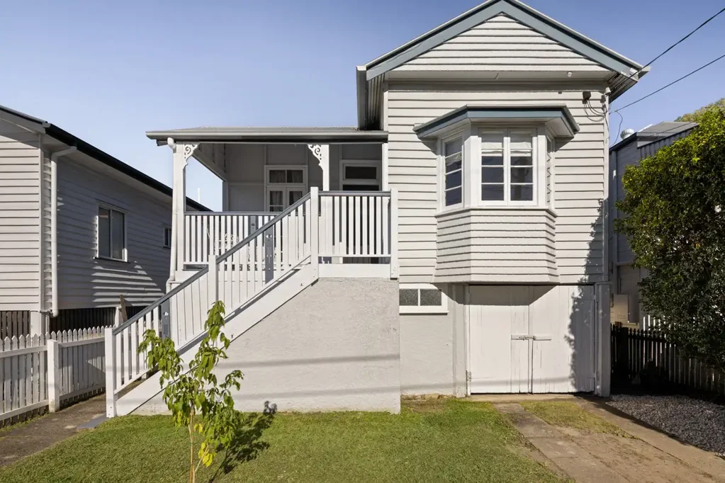 38 Gladstone Street, Coorparoo, QLD 4151