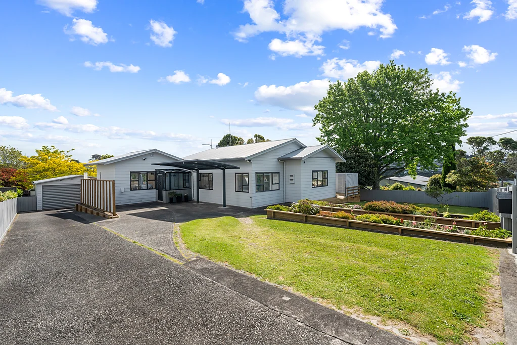 76 Stanley Road, Glenfield, North Shore City, Auckland