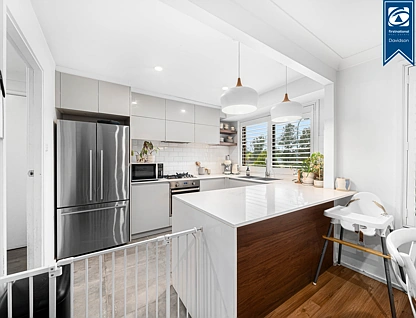19 & 19a Ophelia Street, Rosemeadow, Macarthur Region, 5 રૂમ, 2 બાથરૂમ, House