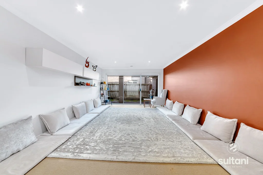 Cranbourne East 4Habitaciones Stunning Home in Premier Estate: A Spacious Family Haven