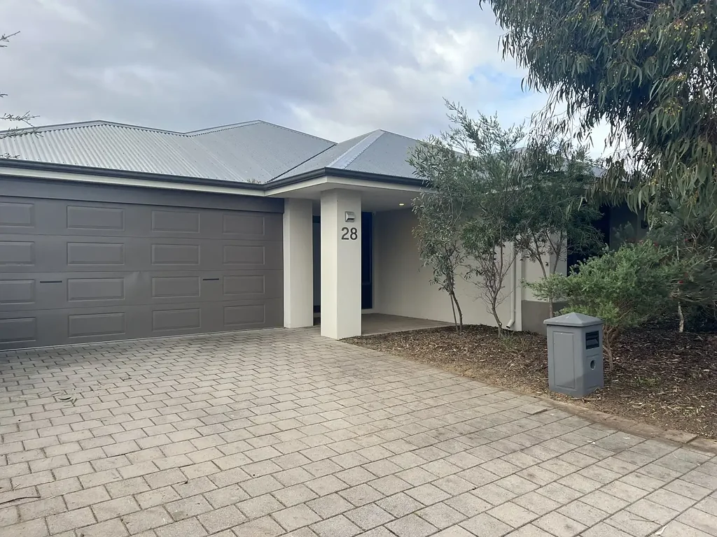 Wellard 4房  VERSATILE  FAMILY HOME !!
