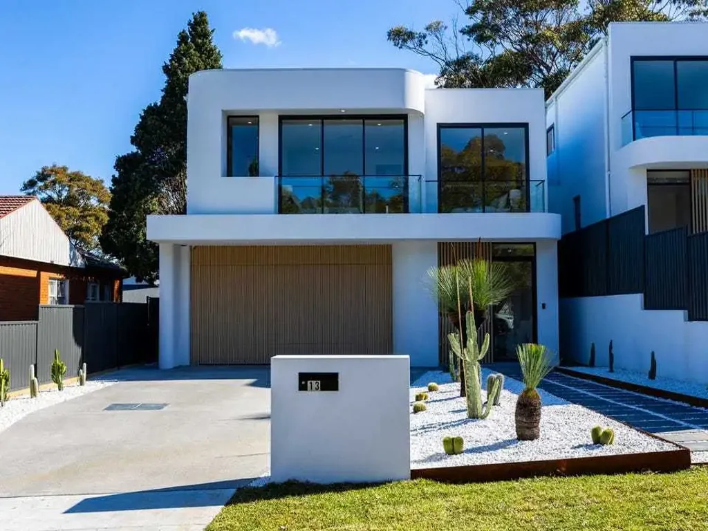 West Ryde 5ห้องนอน Timeless Luxurious 5-Bedroom Home in an Peaceful Location