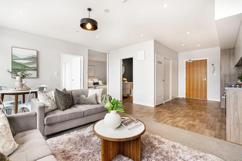 Lower Hutt 2 Bedroom Skip the Car, Save Petrol, Live Central!