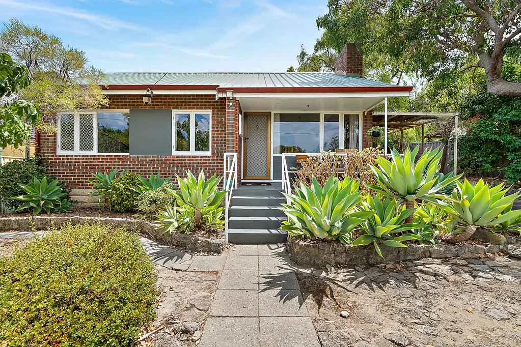 20 Cordelia Avenue, Coolbellup, WA 6163