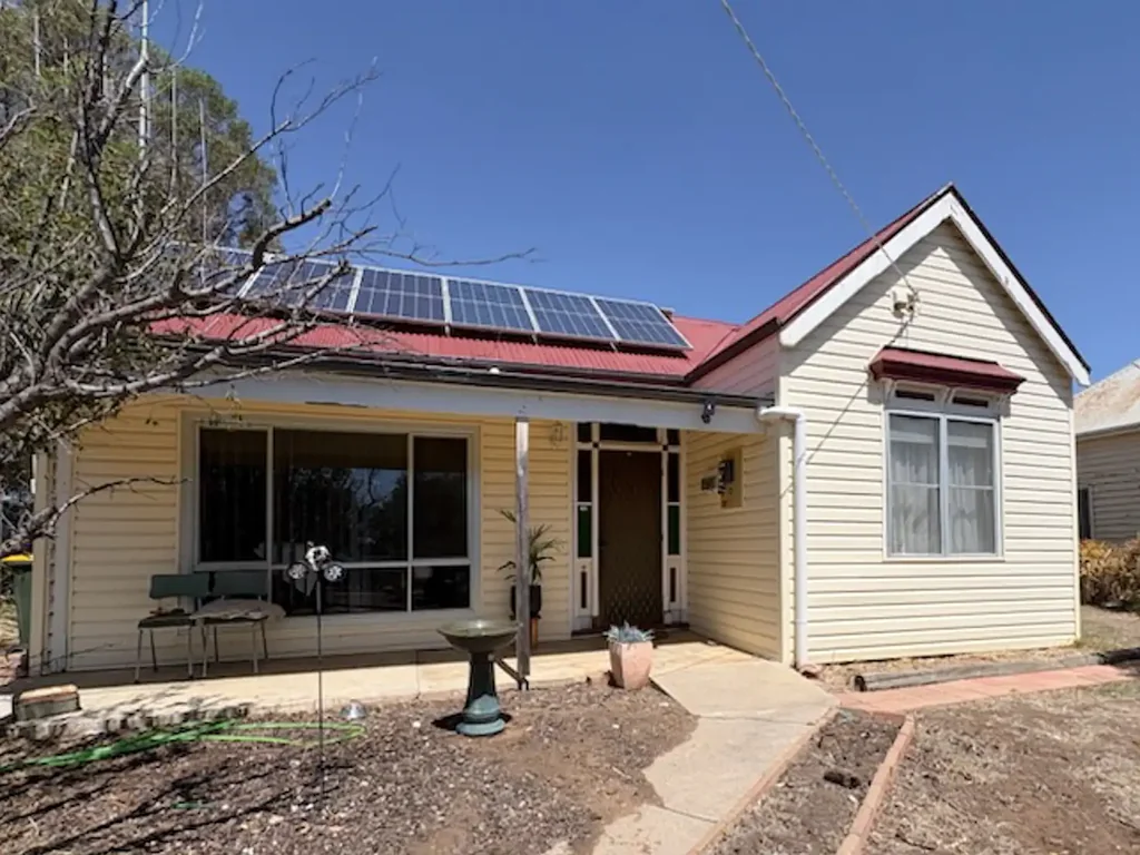 8 Durham Ox Road, Pyramid Hill, VIC 3575