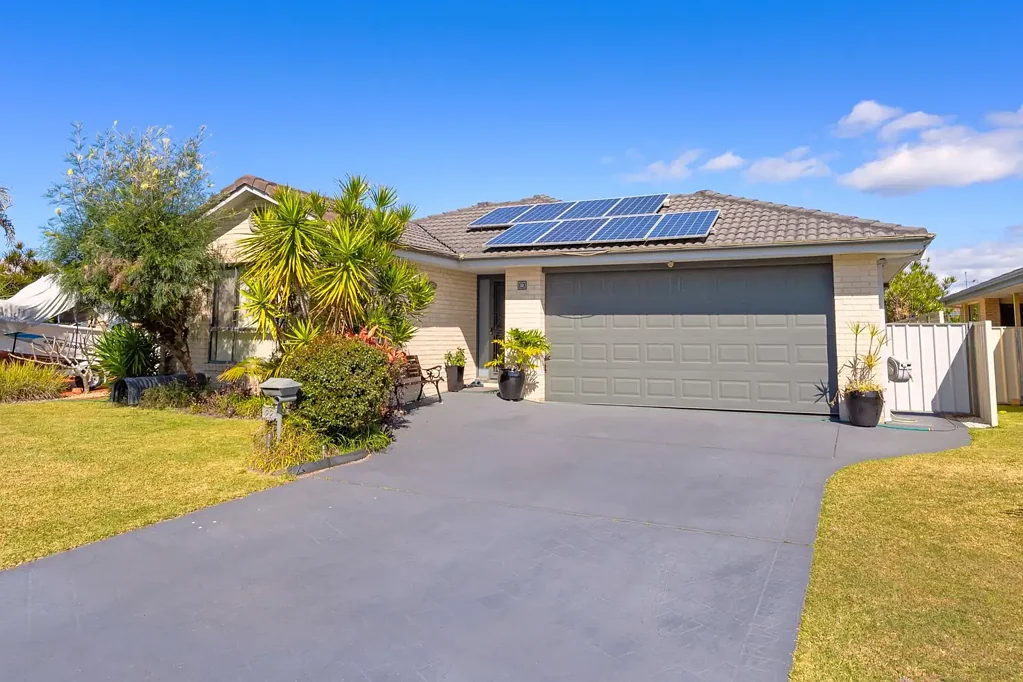 22 Correa Close, Tuncurry, NSW 2428