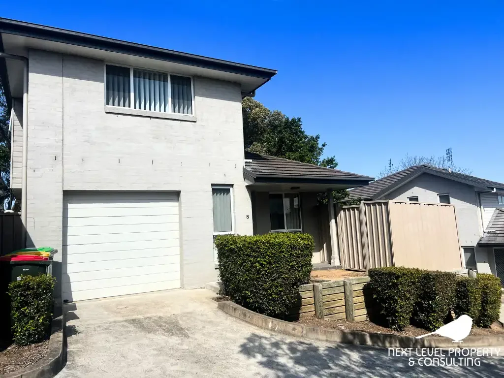 Spacious 2 Bedroom Townhouse