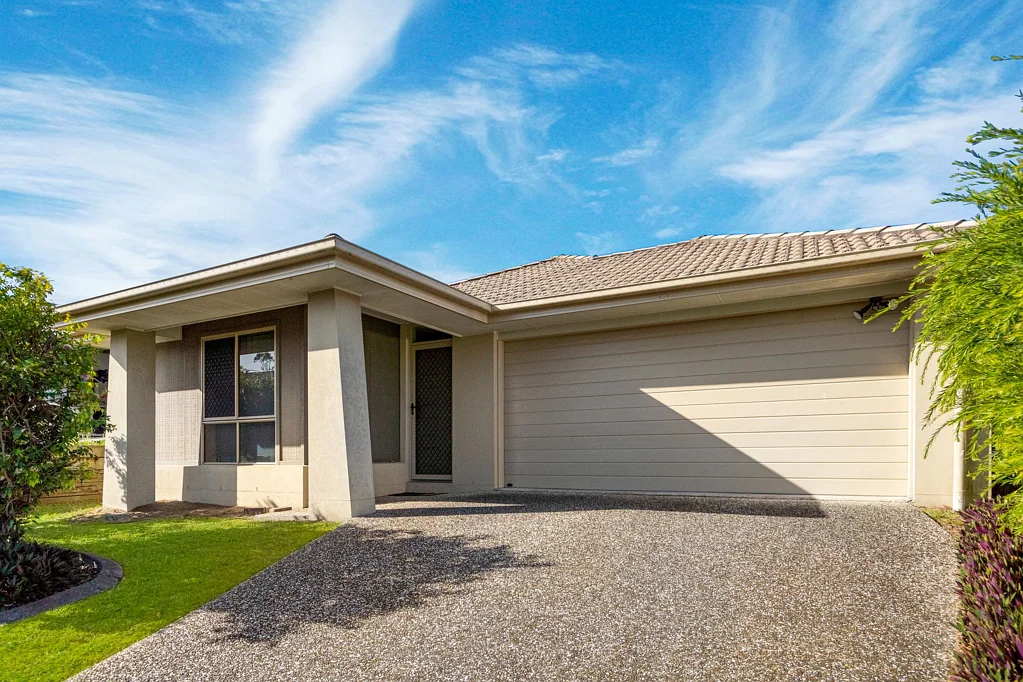 10 Daintree Circuit, North Lakes, QLD 4509