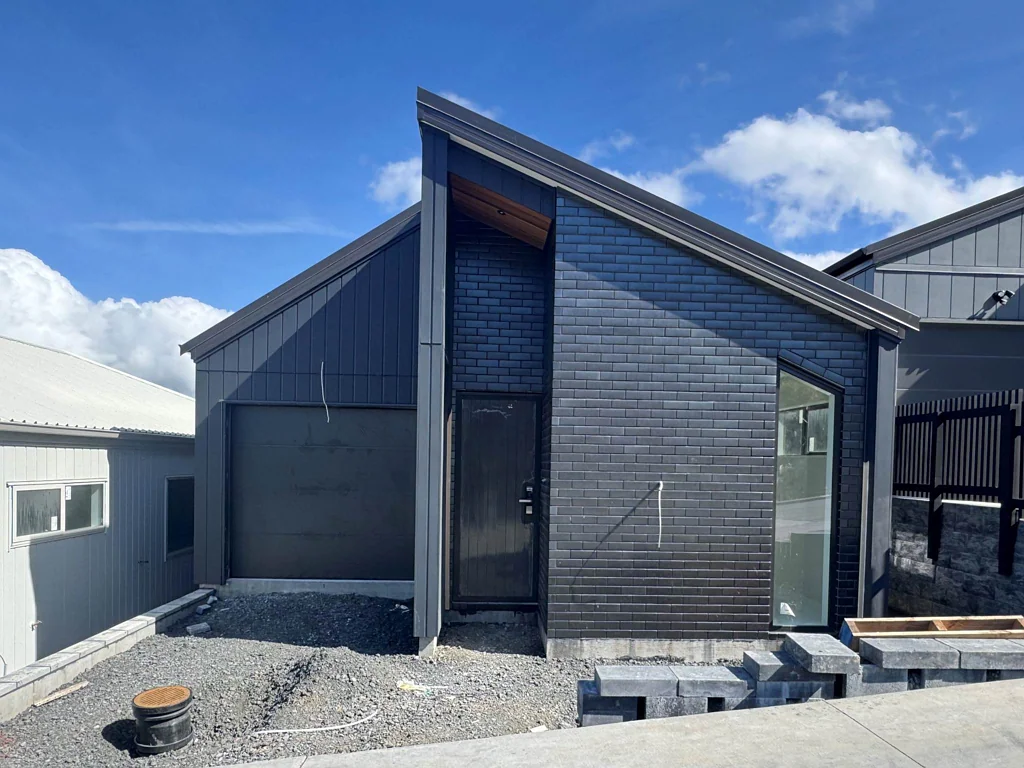Orewa 3ਬੈੱਡਰੂਮ First Home or Smart Investment