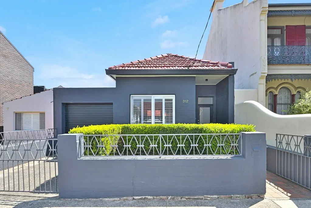 Large Family Home with Studio