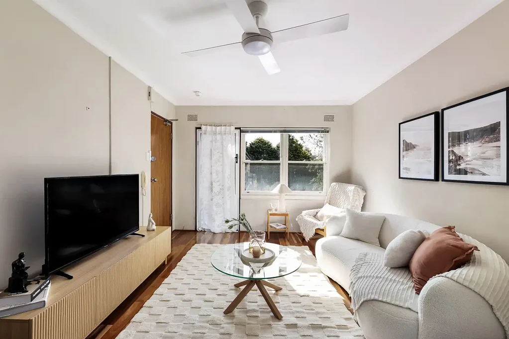 Ashfield 2 Bedroom Sun-drenched apartment in peaceful pocket