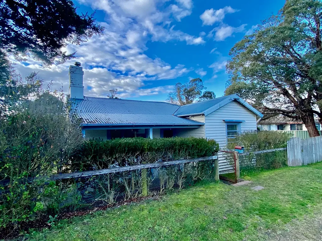 52 Cowper, Braidwood, NSW 2622