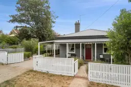 8 Bridport Street, Daylesford