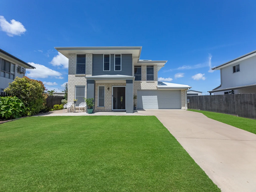 6 Ridge View Court, Nikenbah, QLD 4655