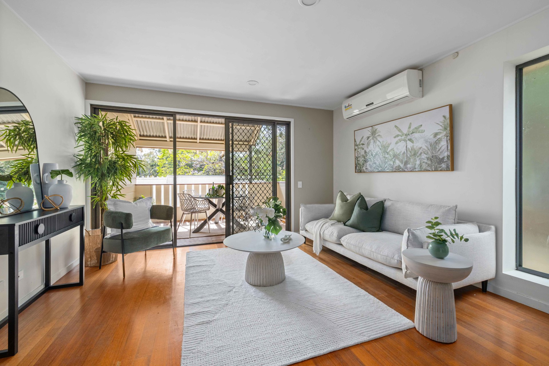 9 ROSECLIFFE ST, HIGHGATE HILL QLD 4101, 0房, 0浴, Townhouse