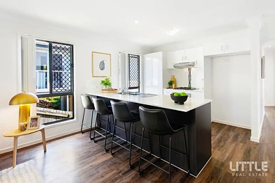 8 JUSTIN ST, PIMPAMA QLD 4209, 4房, 3浴, Unit