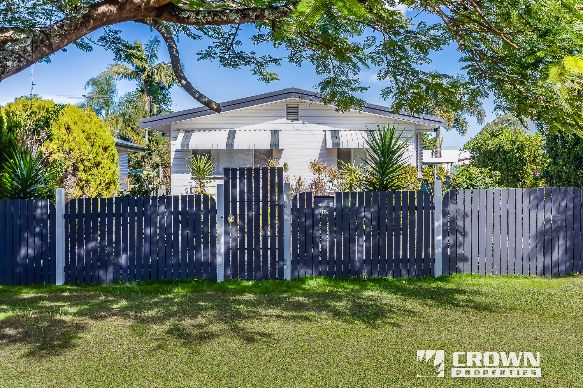 15 CENTAUR ST, REDCLIFFE QLD 4020, 0 habitaciones, 0 baños, House