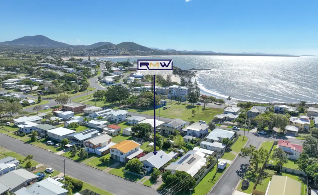 19 Davidson Street, Cooee Bay, QLD 4703