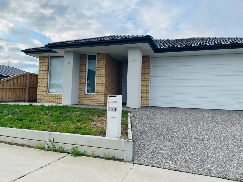 Beveridge 4部屋 Contemporary Elegance in a Premium Beveridge Pocket