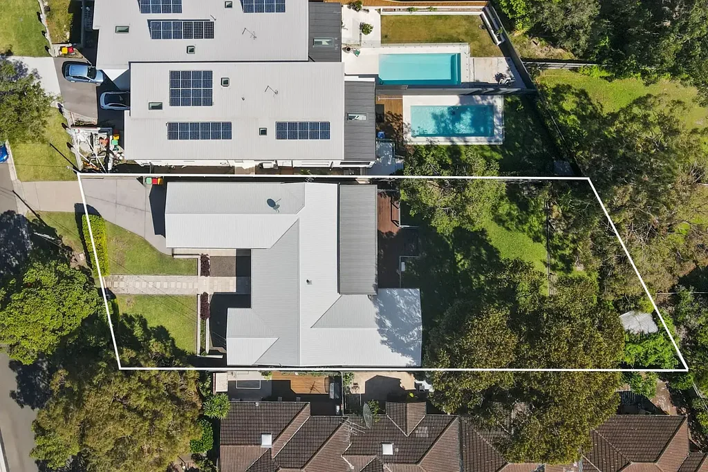 Generous Family Home Offering Space, Comfort & Convenience