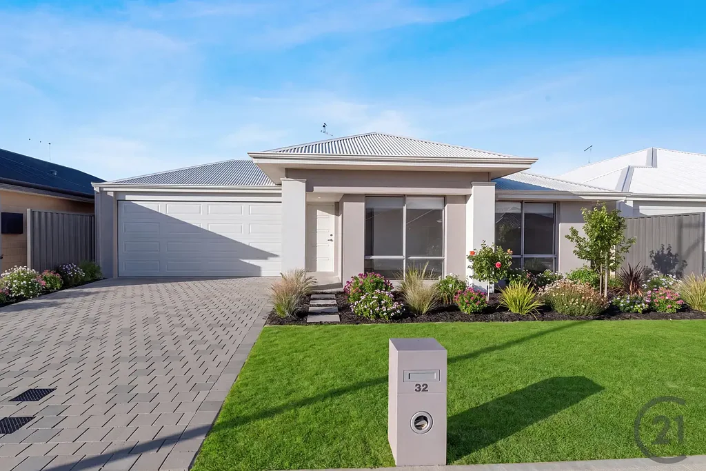 Dawesville 4房  Coastal Family Living