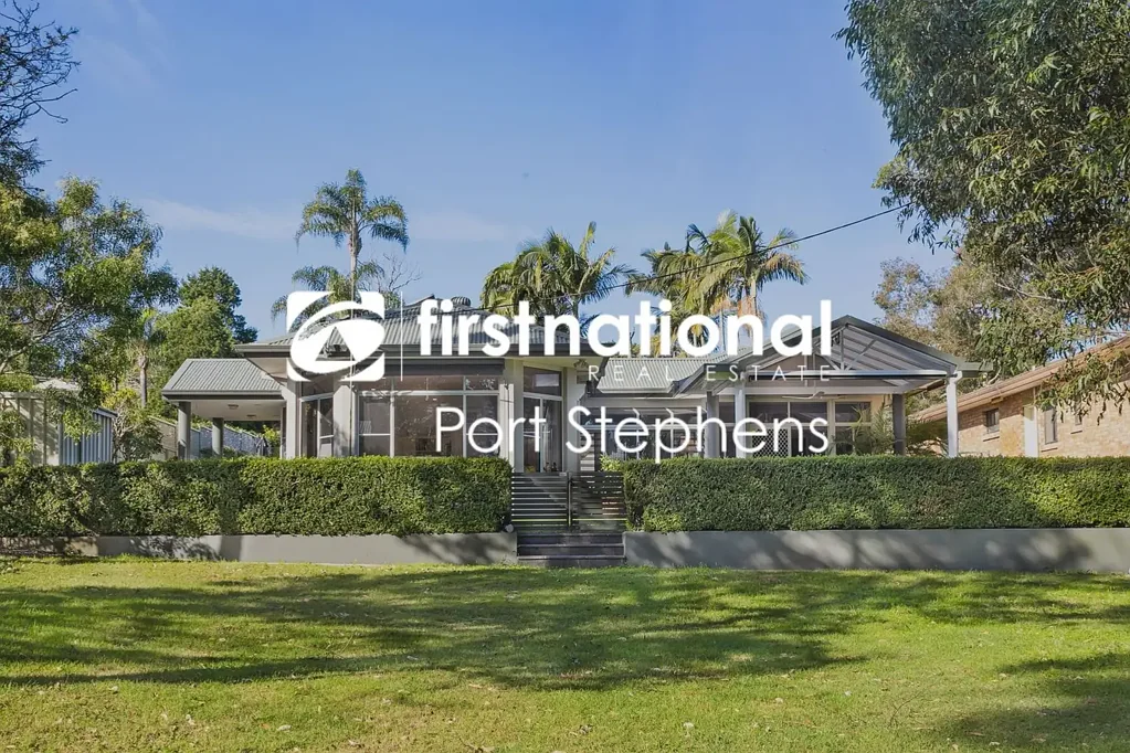 10 Cromarty Road, Soldiers Point, NSW 2317