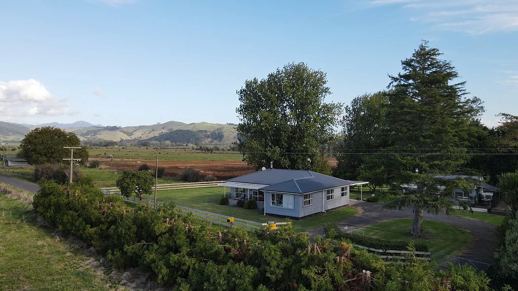 Paeroa Two dwellings, too good!