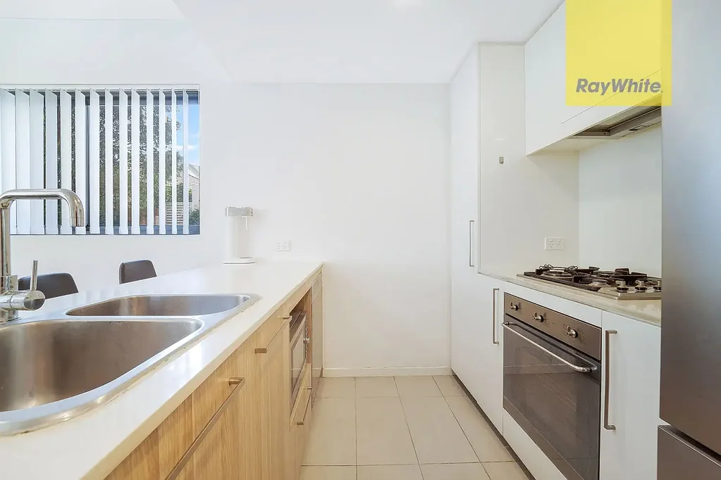 Hurstville 1Zimmer Spacious 1 Bedroom + Study in Central Location