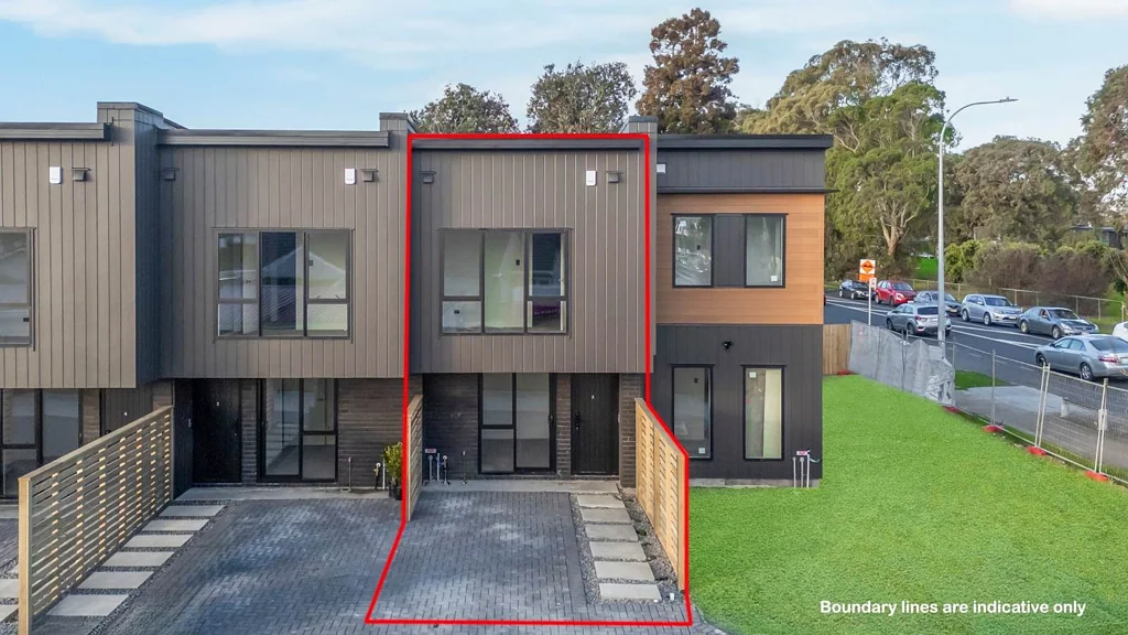 2/399 Massey Road, Mangere East, Manukau City, Auckland