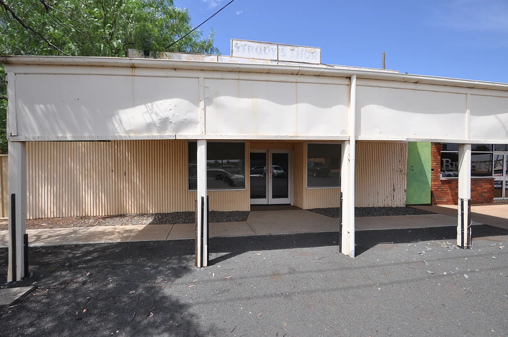 2 Barton Street, Cobar, NSW 2835