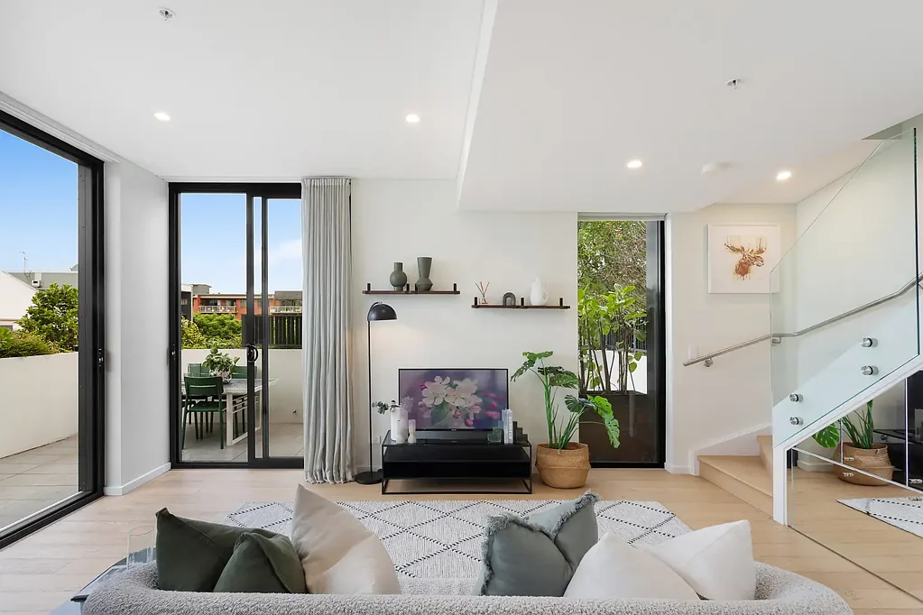A302/19-21 Eve Street, Erskineville, NSW 2043
