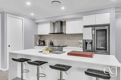30 Morgan Street, Walloon, QLD 4306, 4 phòng ngủ, 2 phòng tắm, House