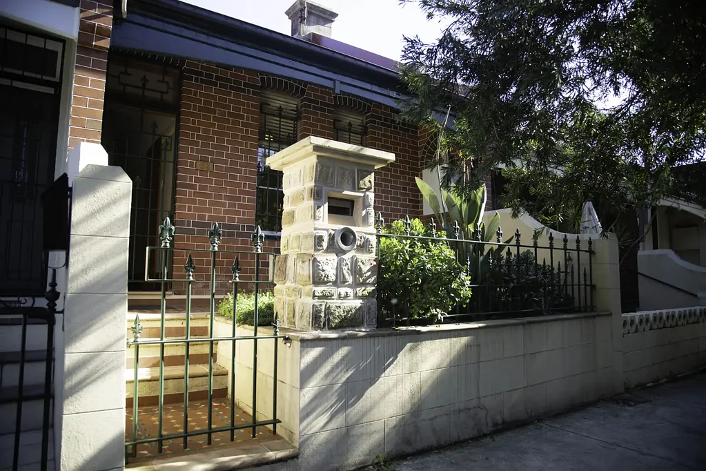 Renovated , Single Level, 3 bedroom terrace in Camperdown / Newtown.