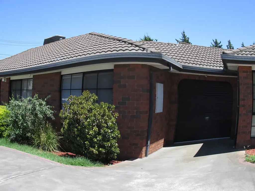 front   three bed VILLA