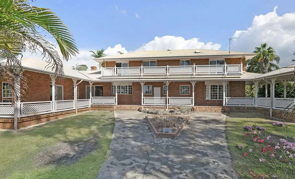 Redland Bay 4બેડરૂમ Grand Acreage Estate with Dual Living, Extensive Infrastructure & Endless Lifestyle Potential
